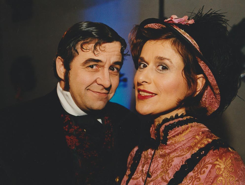 Christmas Carol, toneel Regie: Ton van der Velden